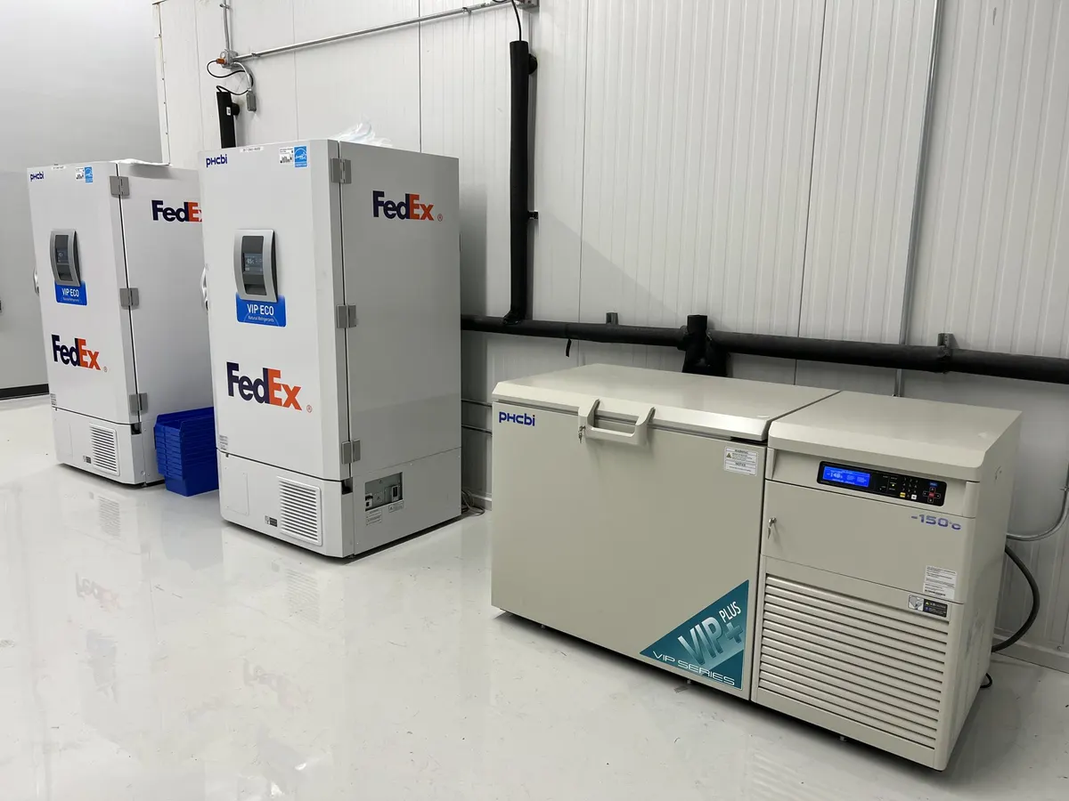 FedEx Clinical Trials: photo 5