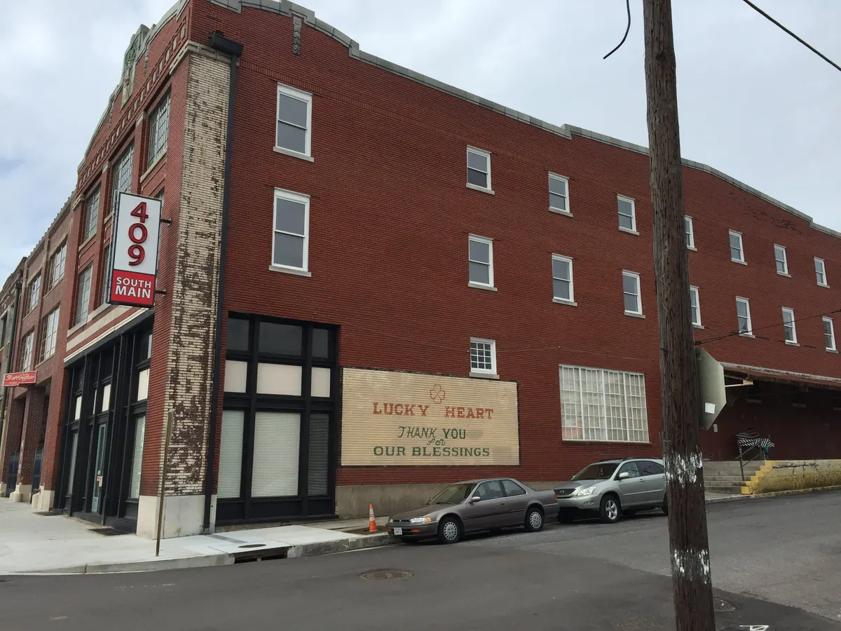 409 S. Main (Historic Arts District): photo 1