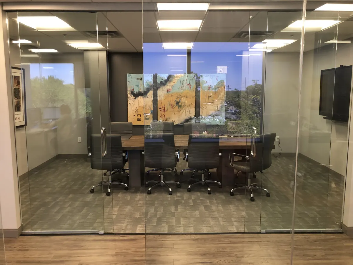 United Capital: photo 2