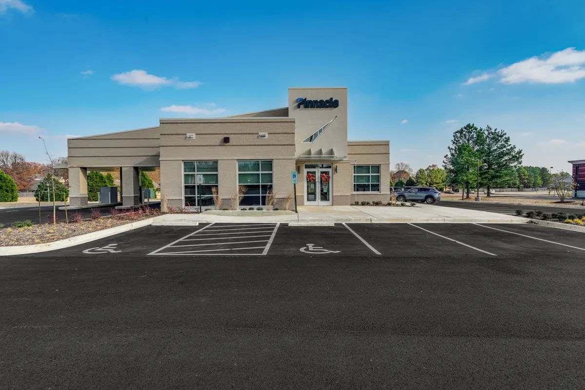 Pinnacle Bank, Bartlett: photo 12