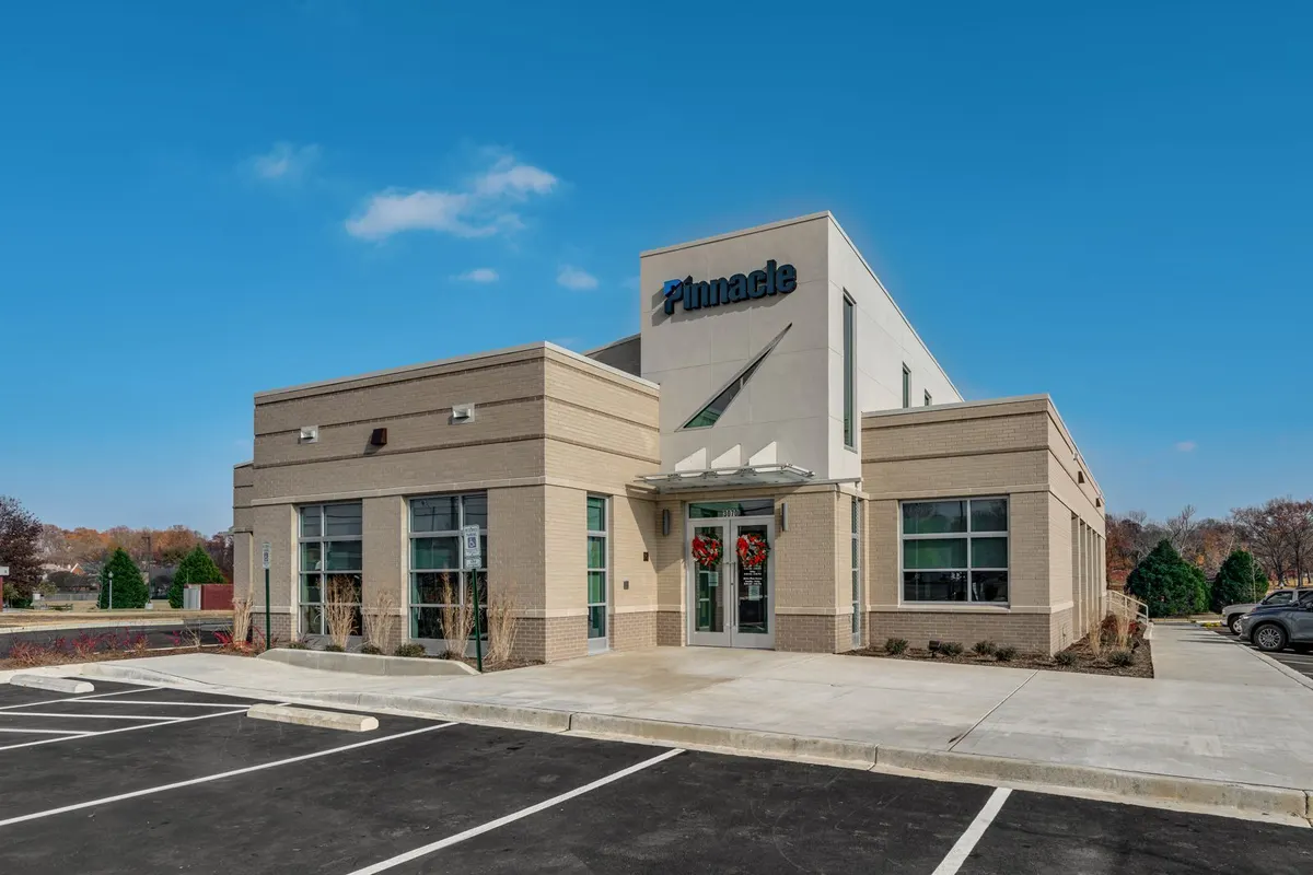 Pinnacle Bank, Bartlett: photo 14