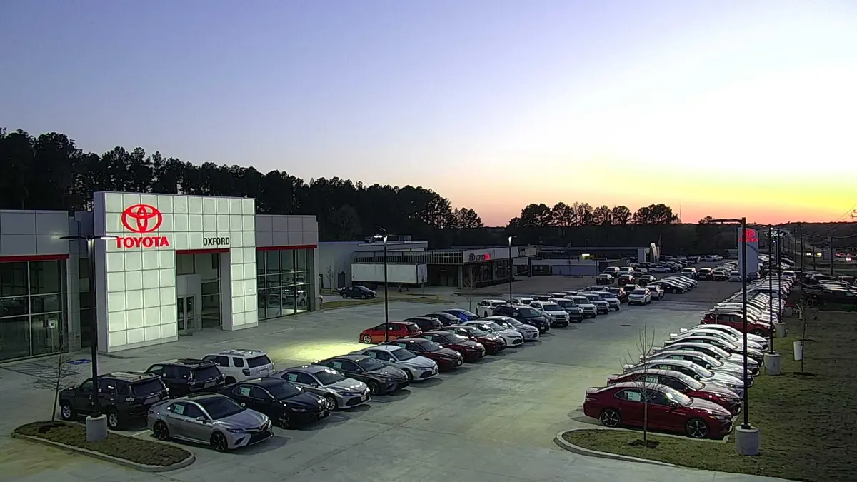 Oxford Toyota: photo 1