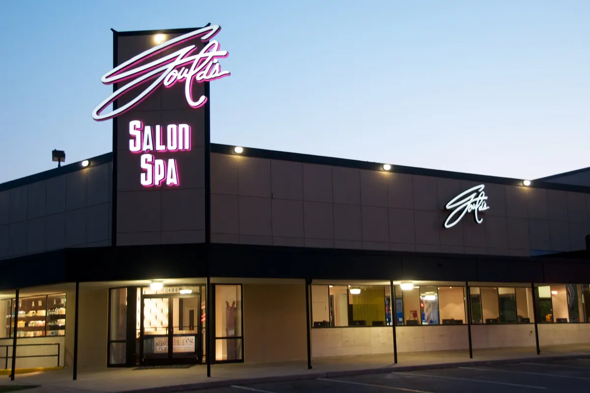 Gould's Spa & Salon — Poplar Plaza: photo 1